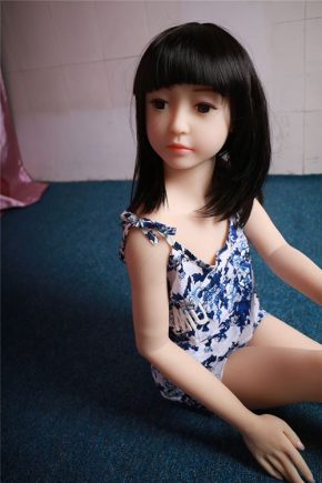 Japanese Small Breast Sex Doll (2)