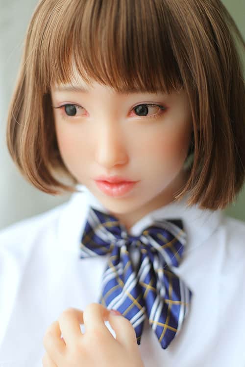 Kissing Practice Young Sex Doll For Sale In Japan 2