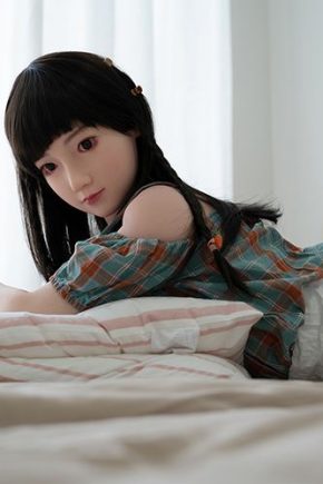 Asian Love Small Silicone Sex Doll (1)