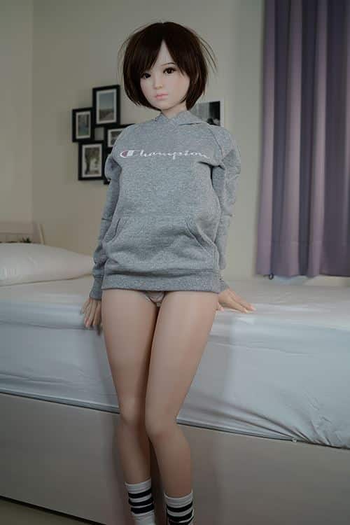 Fucking a Teen Yumi Mini Sex Doll 8 1
